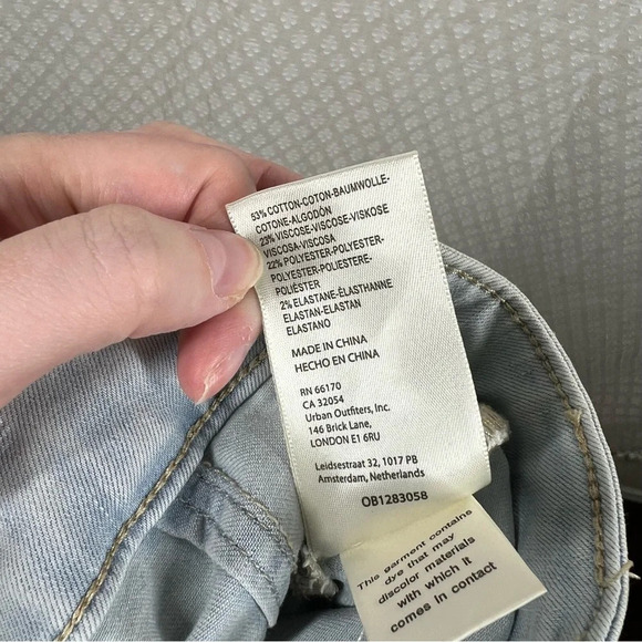 Free People We The Free‎ Light Wash Youthquake Crop Wide Flare Boho Jeans - Picture 9 of 9